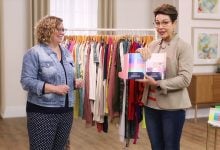 Carol Tuttle teaches Teresa how to use Style Kit