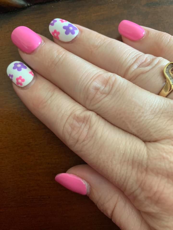 Type 1 nails - pink and flowers