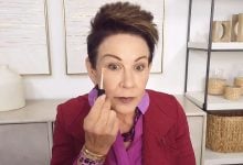 Carol Tuttle with makeup concealer hack