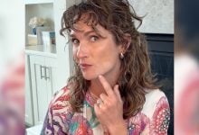 Anne with foundation sample packs